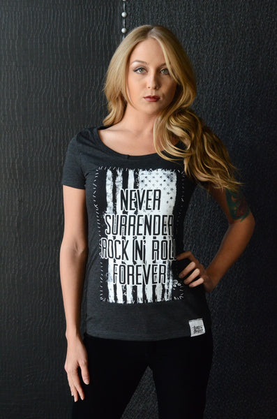 "Never Surrender Flag" Women's Tee